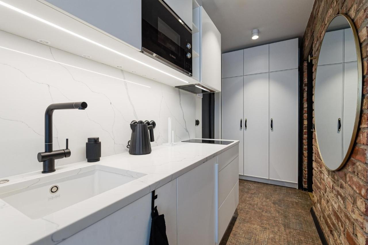 Old Town Studio Apartment Aia 5A Tallin Exterior foto